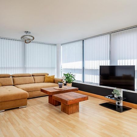 Large Central Penthouse In Leeds 外观 照片
