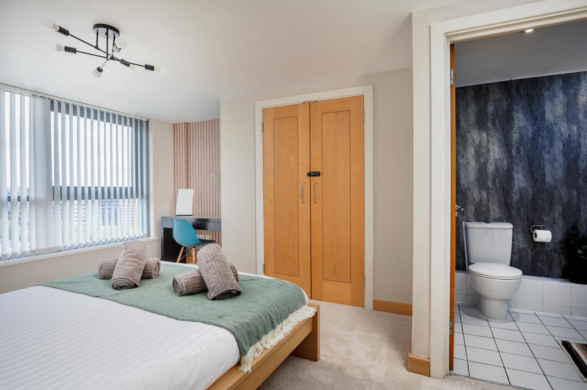 Large Central Penthouse In Leeds 外观 照片